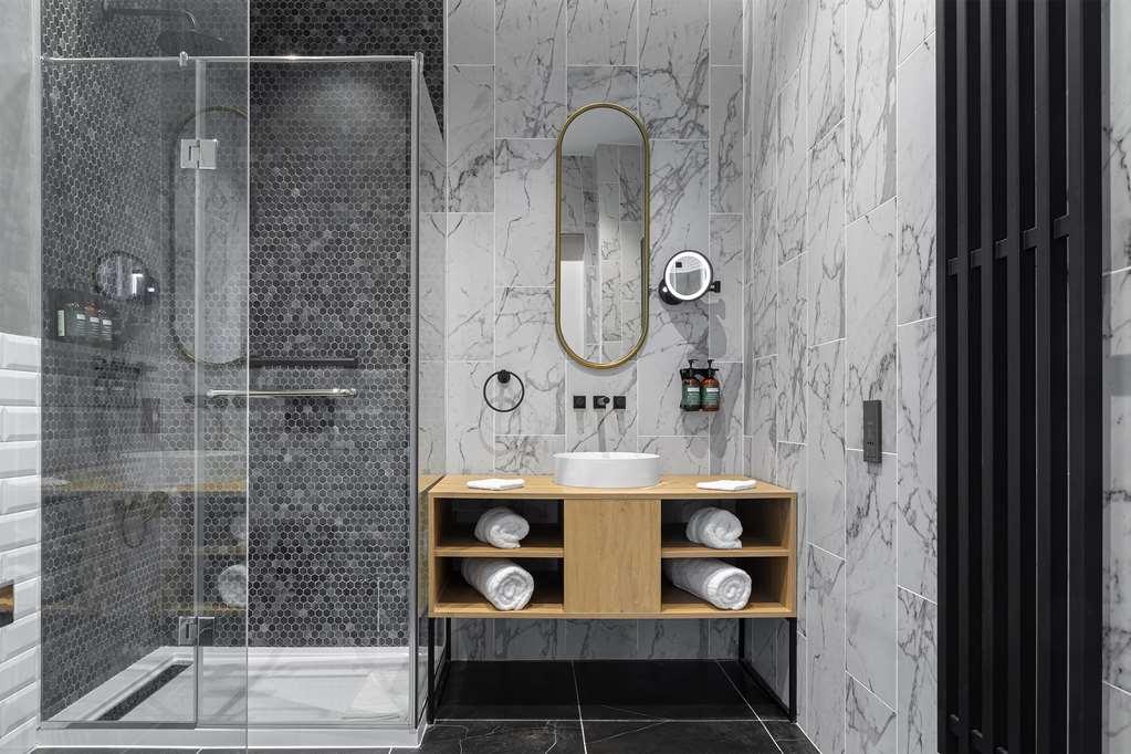 The Basilian Minsk, Curio Collection By Hilton Hotel Exterior foto